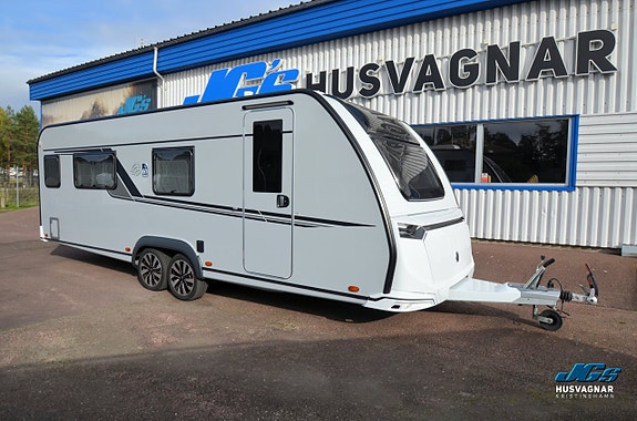 Knaus Sudwind 650 PXB 60 year 2 of 12
