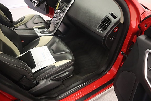 Volvo XC60 7 of 19