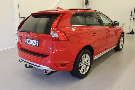 Volvo XC60 4 of 19
