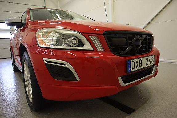 Volvo XC60 16 of 19