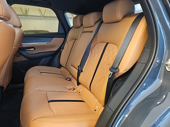 Mazda CX-60 17 of 22
