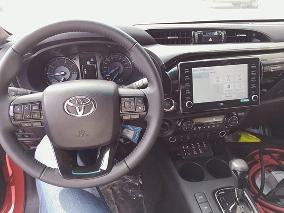 Toyota Hilux Garagebärgare 10 of 11