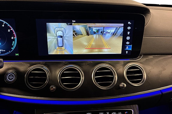 Mercedes-Benz E300 19 of 24