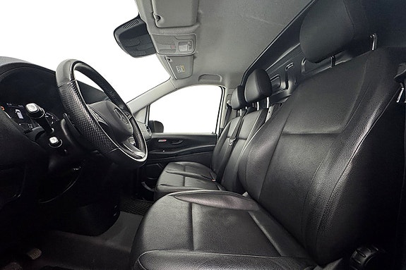 Mercedes-Benz Vito 119 14 of 28