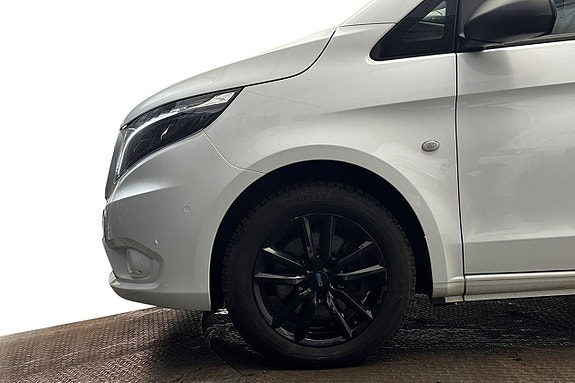 Mercedes-Benz Vito 119 11 of 28