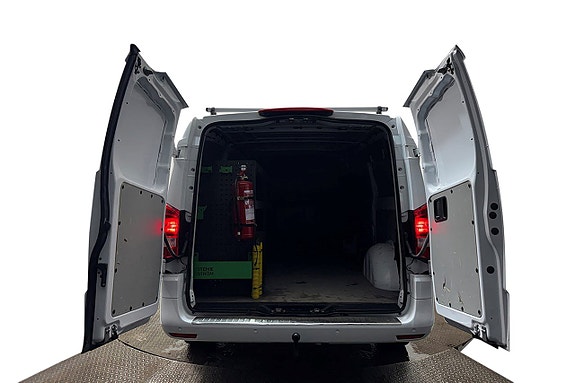 Mercedes-Benz Vito 119 8 of 28