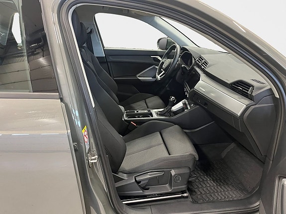 Audi Q3 15 of 15