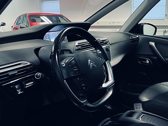 Citroen Grand C4 Picasso 12 of 27