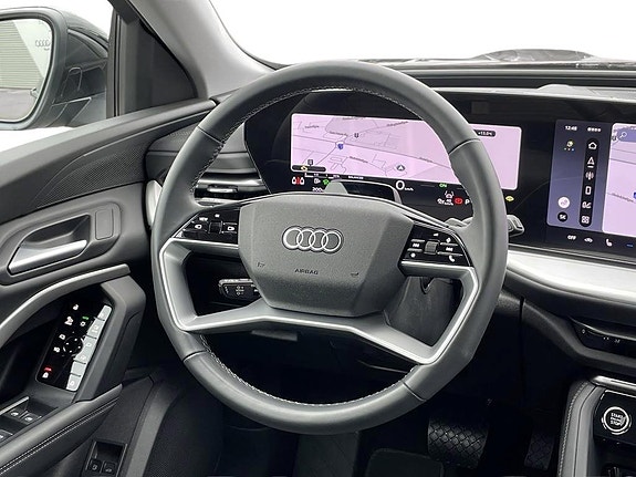 Audi Q5 11 of 15