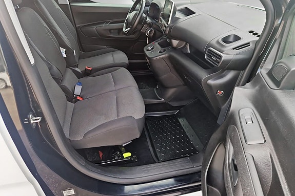 Citroen Berlingo 8 of 14