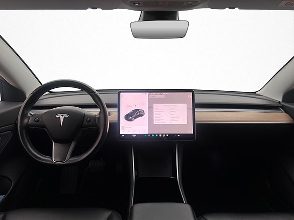 Tesla Model 3 14 of 30