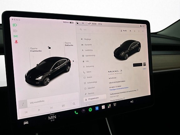 Tesla Model 3 26 of 30