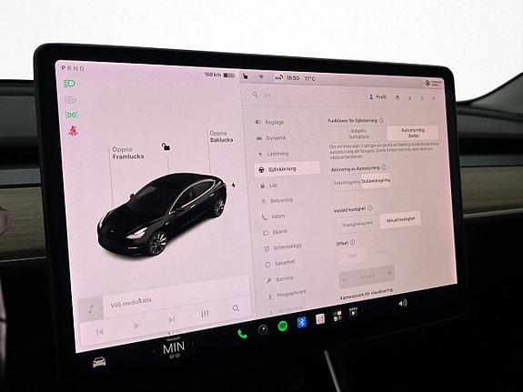 Tesla Model 3 22 of 30