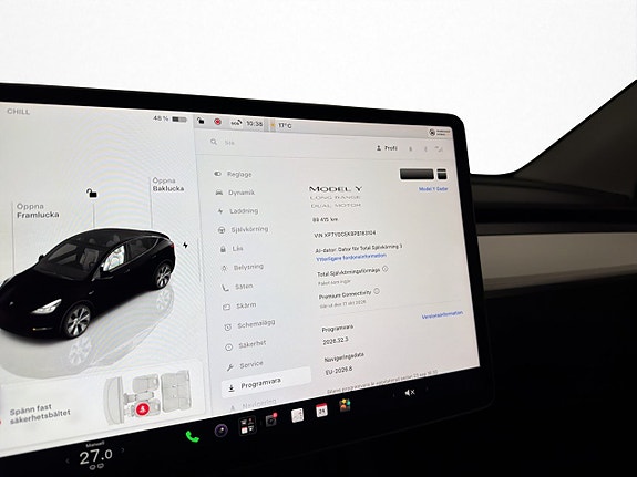 Tesla Model Y 23 of 30