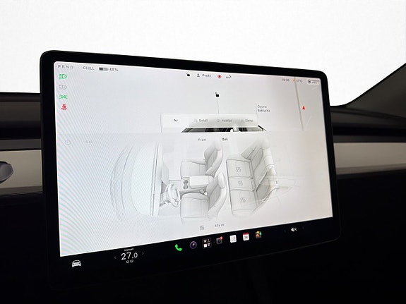 Tesla Model Y 21 of 30