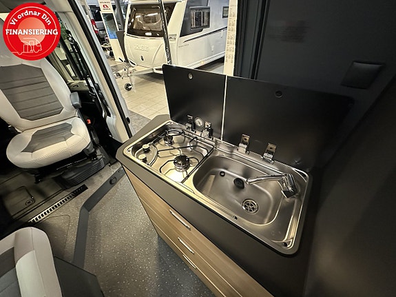 Adria TWIN SELECT 640 SGX 13 of 15