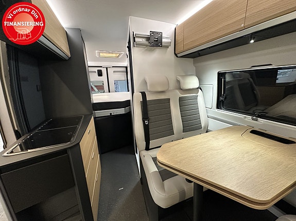 Adria TWIN SELECT 640 SGX 8 of 15
