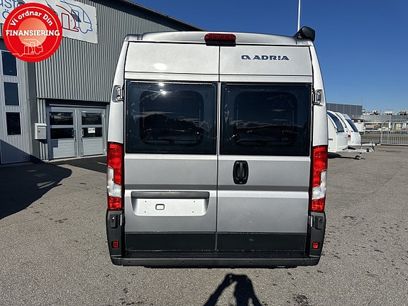 Adria TWIN SELECT 640 SGX 5 of 15