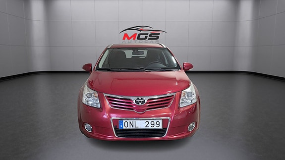 Toyota Avensis 6 of 29