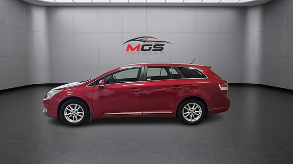 Toyota Avensis 8 of 29