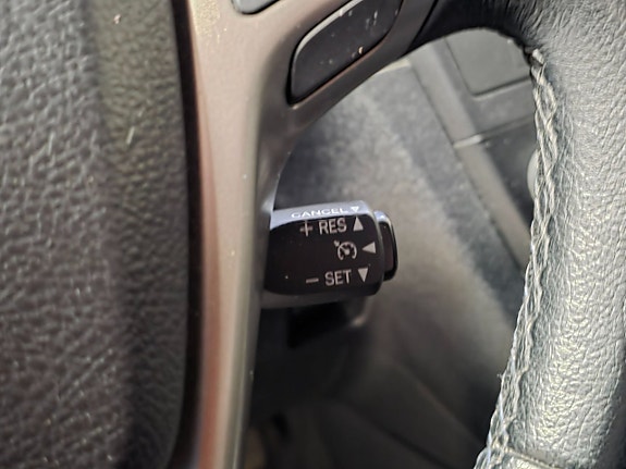 Toyota Avensis 18 of 29