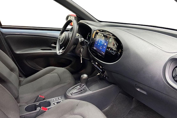 Toyota Aygo X 9 of 21