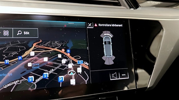 Audi e-tron 15 of 16