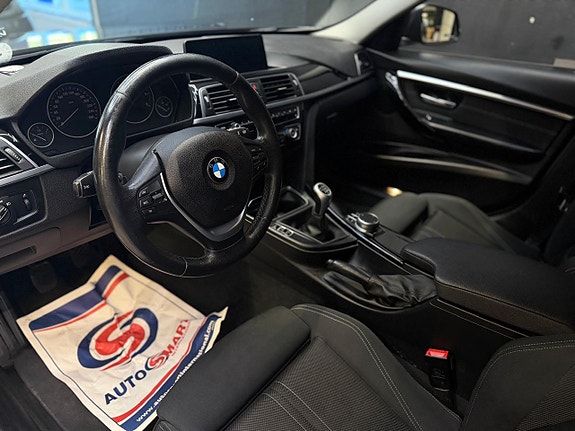 BMW 318d 6 of 21