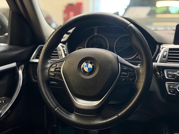 BMW 318d 8 of 21