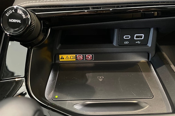 Lexus NX450h+ 20 of 25