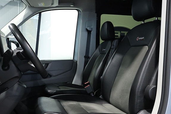 Volkswagen Crafter 9 of 27