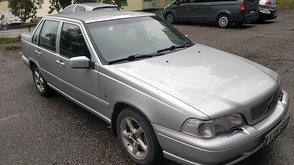 Volvo S70 3 of 7