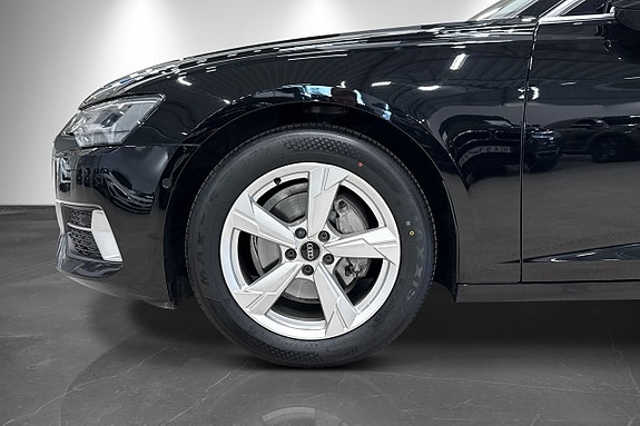 Audi A6 2 of 27