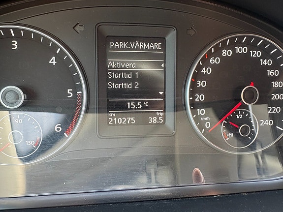 Volkswagen Caddy Maxi 11 of 11