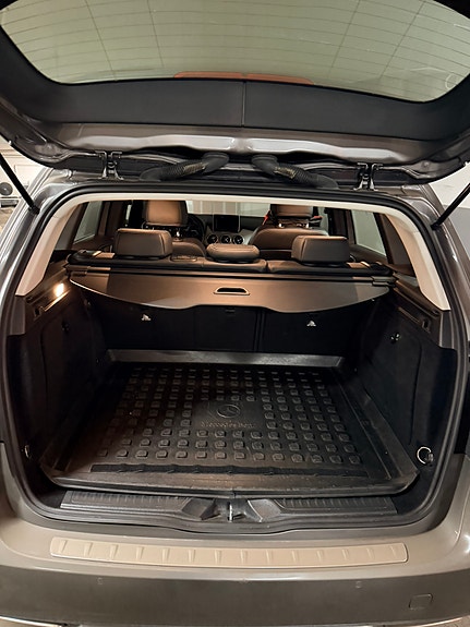 Mercedes-Benz B200 9 of 10