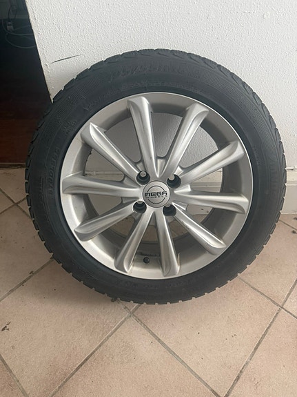 Renault Clio 10 of 10