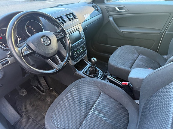 Skoda Yeti Outdoor 8 of 12