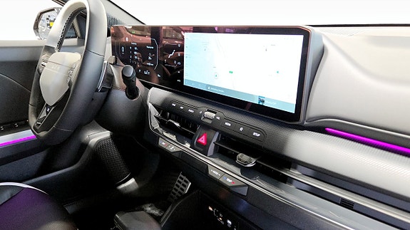 Kia K4 12 of 12