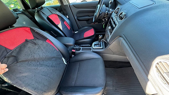 Ford Focus 7 of 10