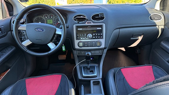 Ford Focus 8 of 10