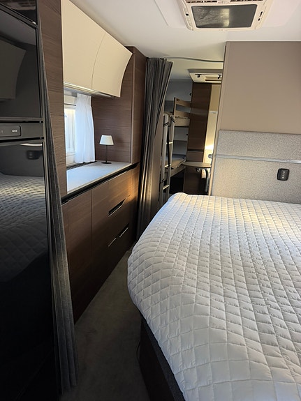 Adria Mobil alpina 763 UK 5 of 10