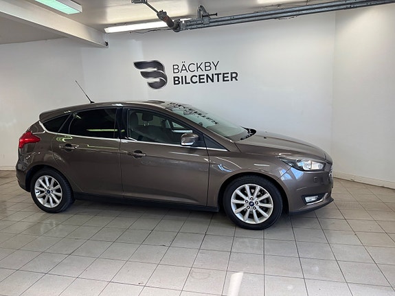 Ford Focus 7 of 13