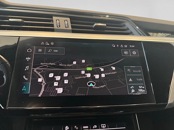 Audi Q8 9 of 11
