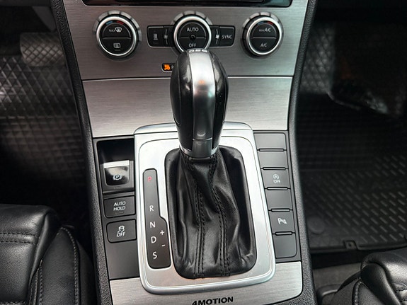Volkswagen Passat 11 of 19