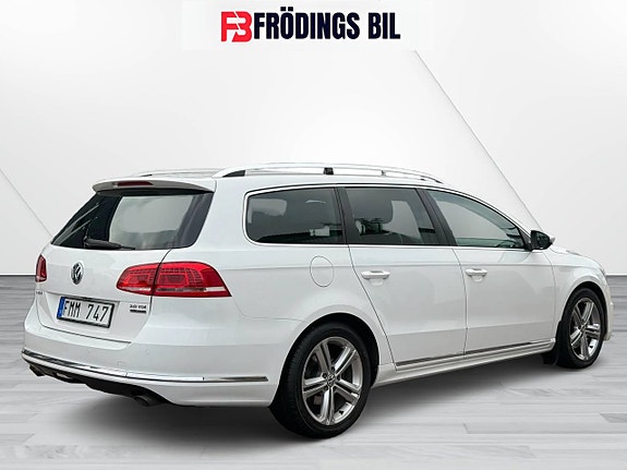 Volkswagen Passat 5 of 19