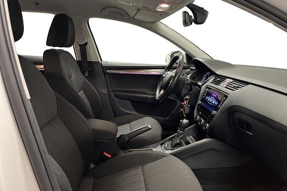 Skoda Octavia 15 of 23