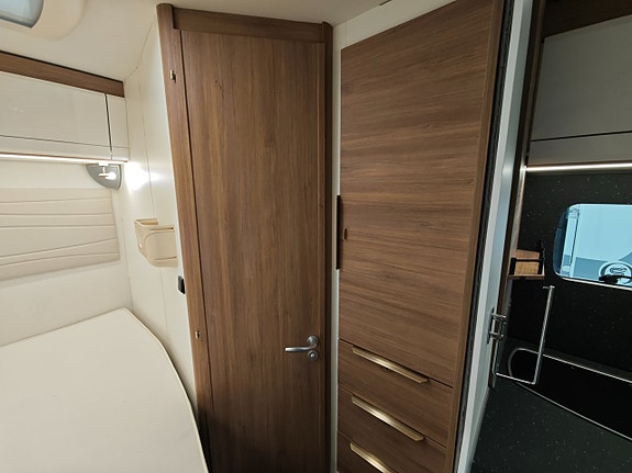 Pilote P726 Essentiel 3500Kg Taksäng 18 of 24