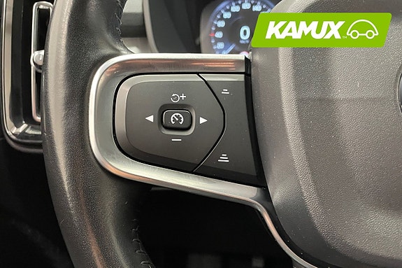 Volvo XC40 24 of 26