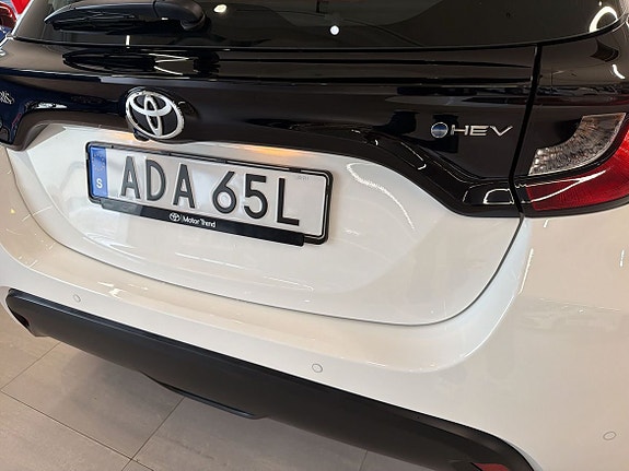 Toyota Yaris 21 of 22
