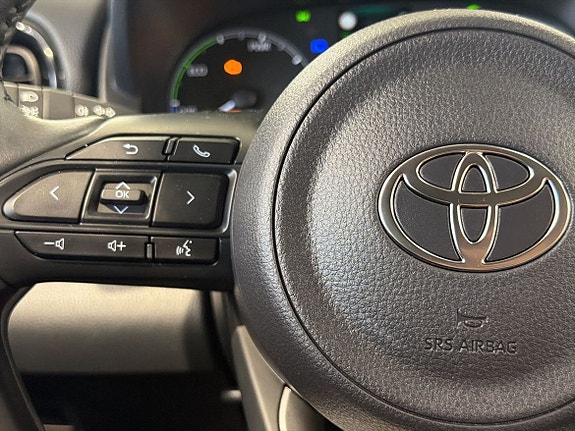 Toyota Yaris 15 of 22